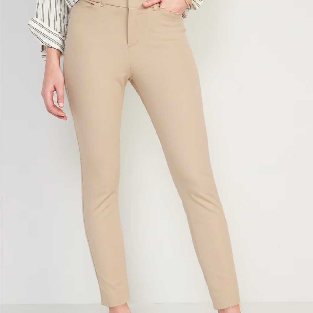 Old Navy Women's Tan Pixie Skinny High Rise Pants